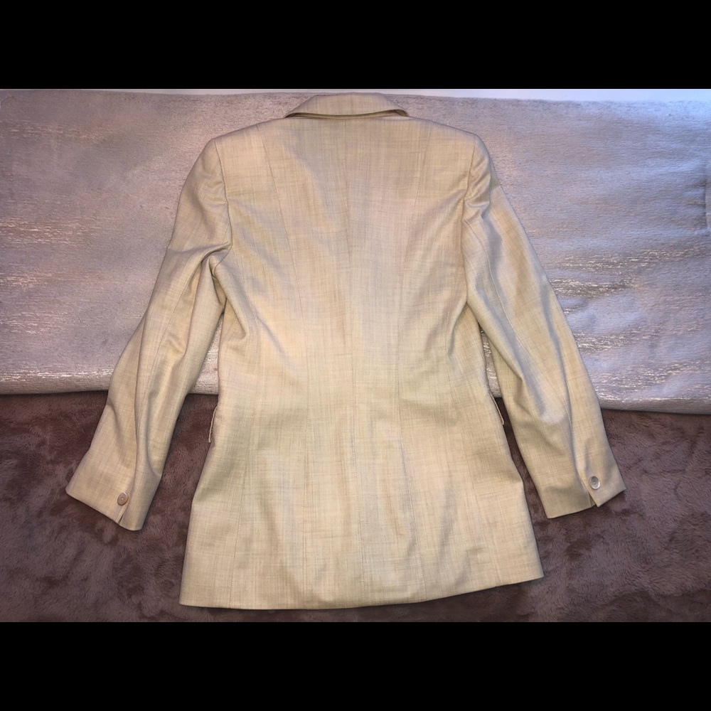 Vintage Escada Beige Blazer with Detailed Pockets